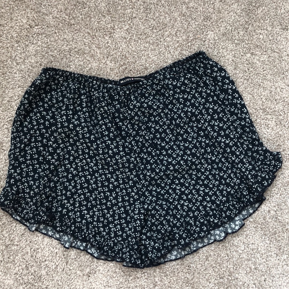 brandy melville flowy shorts